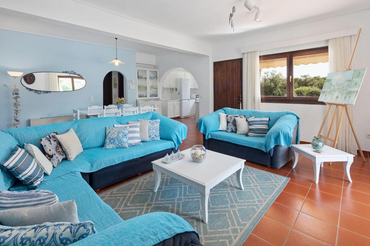Villa Lianolia Peritheia Экстерьер фото