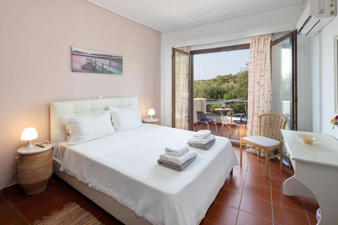 Villa Lianolia Peritheia Экстерьер фото