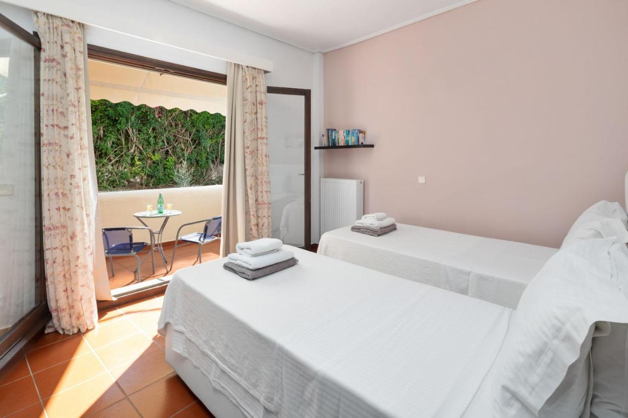 Villa Lianolia Peritheia Экстерьер фото